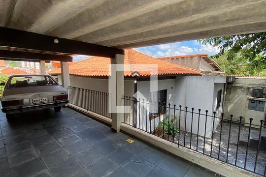 Garagem de casa à venda com 8 quartos, 426m² em Vila Francisco Matarazzo, Santo André
