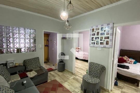 Casa 1 - Sala de casa à venda com 8 quartos, 426m² em Vila Francisco Matarazzo, Santo André