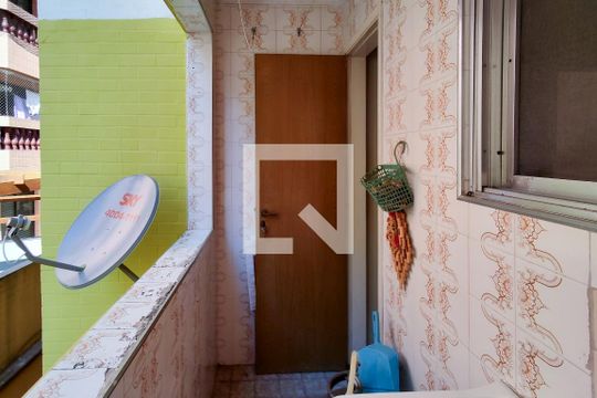 Área de Serviço de apartamento para alugar com 1 quarto, 50m² em Vila Caiçara, Praia Grande