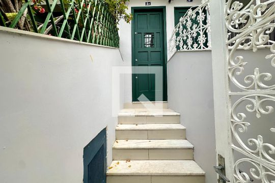 Entrada de apartamento para alugar com 3 quartos, 80m² em Santa Teresa, Rio de Janeiro
