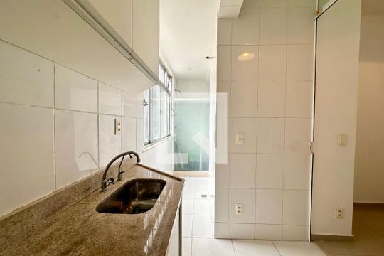 Cozinha de apartamento para alugar com 3 quartos, 80m² em Santa Teresa, Rio de Janeiro