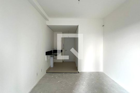 Quarto de kitnet/studio à venda com 1 quarto, 25m² em Sumarezinho, São Paulo