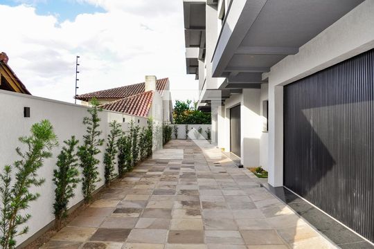 Área comum de casa de condomínio à venda com 3 quartos, 177m² em Tristeza, Porto Alegre