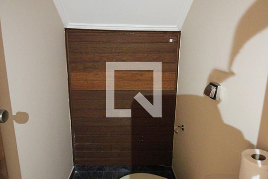 Lavabo de casa para alugar com 2 quartos, 212m² em Jardim do Mar, São Bernardo do Campo