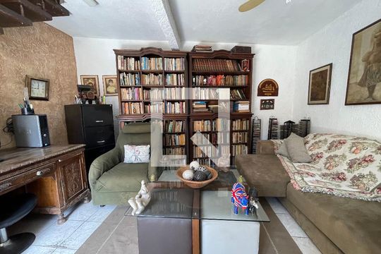 Sala 2 de casa à venda com 5 quartos, 250m² em Butantã, São Paulo