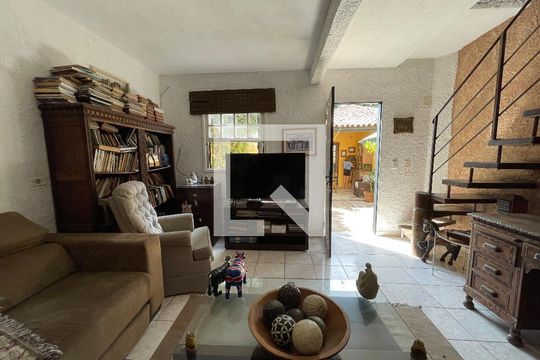 Sala 2 de casa à venda com 5 quartos, 250m² em Butantã, São Paulo