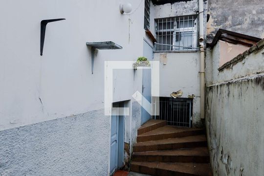 Área comum de casa à venda com 2 quartos, 300m² em Vila das Palmeiras, Guarulhos