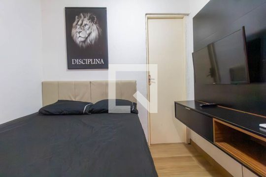 Studio de casa para alugar com 1 quarto, 32m² em Jardim Lisboa, São Paulo