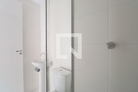 Banheiro de apartamento à venda com 2 quartos, 34m² em Barra Funda, São Paulo
