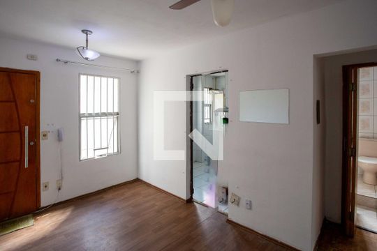 Apartamento à venda com 2 quartos, 45m² em Conceição, Diadema