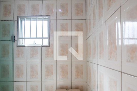 Banheiro de apartamento à venda com 2 quartos, 45m² em Conceição, Diadema