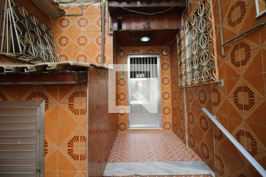 Fachada e portaria de apartamento à venda com 2 quartos, 50m² em Irajá, Rio de Janeiro