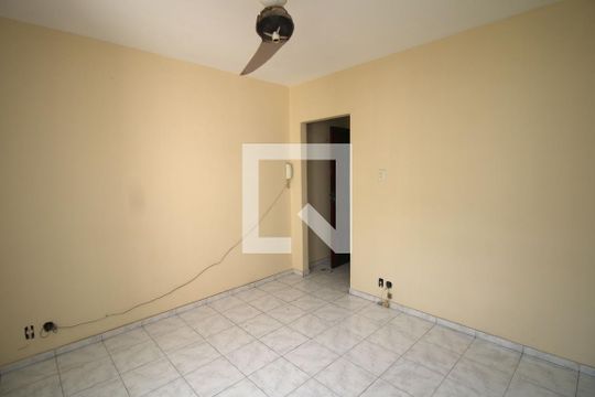 Sala de apartamento à venda com 2 quartos, 50m² em Irajá, Rio de Janeiro