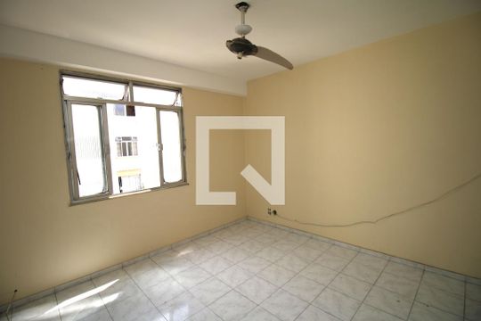 Sala de apartamento à venda com 2 quartos, 50m² em Irajá, Rio de Janeiro