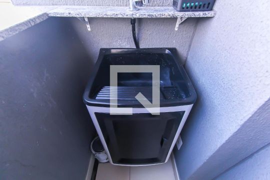 Área de Serviço de apartamento para alugar com 1 quarto, 23m² em Quarta Parada, São Paulo