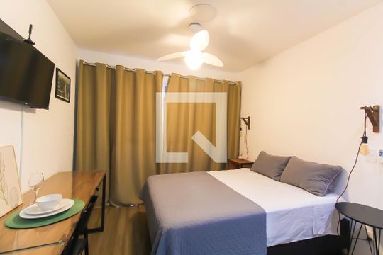 Apartamento para alugar com 1 quarto, 23m² em Quarta Parada, São Paulo