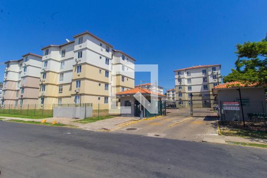 Fachada de apartamento à venda com 2 quartos, 43m² em Fátima, Canoas