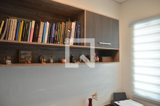 Quarto 1/Escritório de casa à venda com 4 quartos, 162m² em Vila Alpina, Santo André