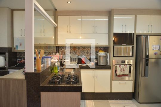 Cozinha de casa à venda com 4 quartos, 162m² em Vila Alpina, Santo André