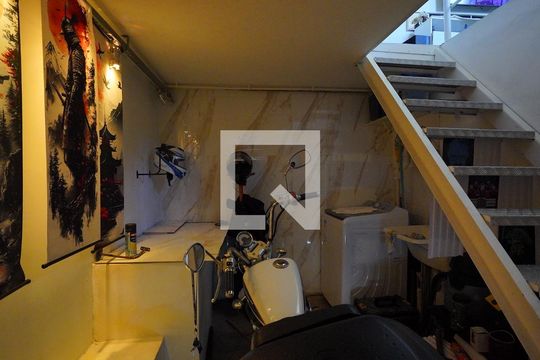 Garagem para moto de casa para alugar com 1 quarto, 60m² em João Paulo, Florianópolis