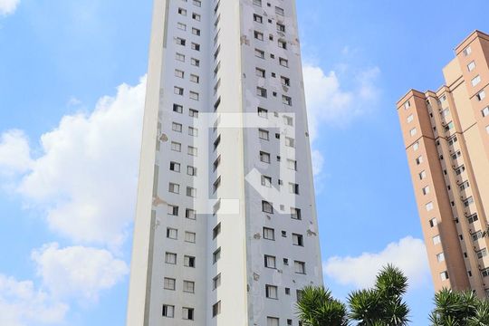 Fachada de apartamento para alugar com 2 quartos, 52m² em Penha de França, São Paulo