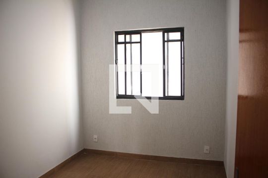 Quarto de apartamento à venda com 3 quartos, 105m² em Eldorado, Contagem