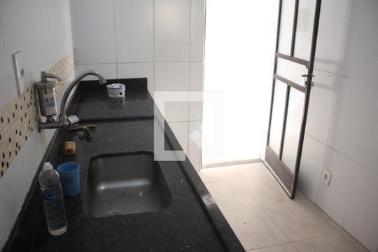 Cozinha de apartamento à venda com 3 quartos, 105m² em Eldorado, Contagem