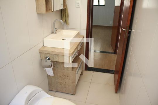 Banheiro de apartamento à venda com 3 quartos, 105m² em Eldorado, Contagem