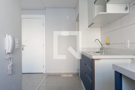 Cozinha - Armários de apartamento para alugar com 2 quartos, 43m² em Jardim Brasilia, São Paulo