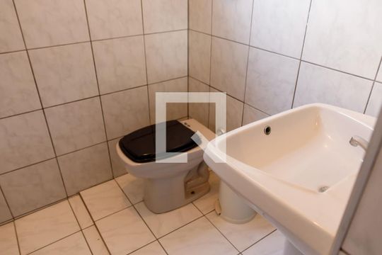 Banheiro da Suíte 2 de casa à venda com 4 quartos, 200m² em Jaguaribe, Osasco