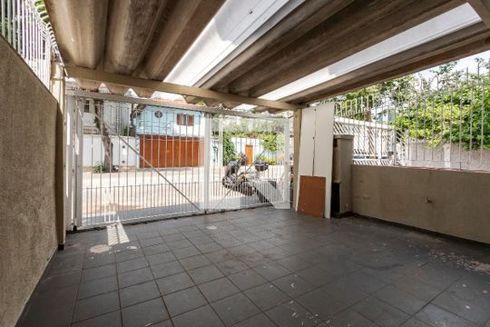 Garagem de casa para alugar com 2 quartos, 110m² em Brooklin, São Paulo