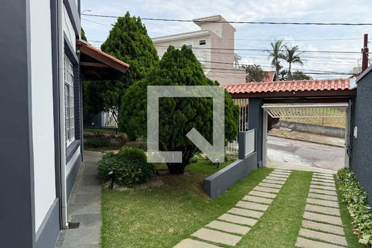 Casa à venda com 3 quartos, 350m² em Jardim Paulista II, Jundiaí