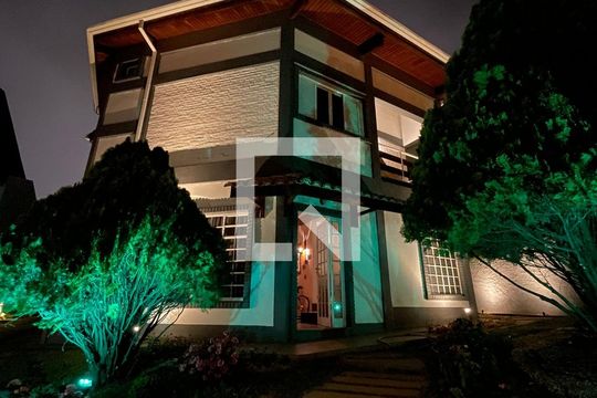 Casa à venda com 3 quartos, 350m² em Jardim Paulista II, Jundiaí