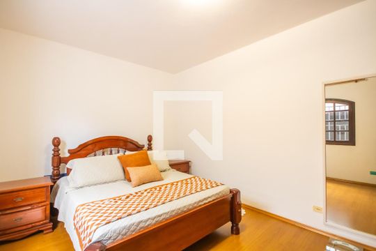 Quarto 2 de casa à venda com 4 quartos, 272m² em Jardim Roberto, Osasco