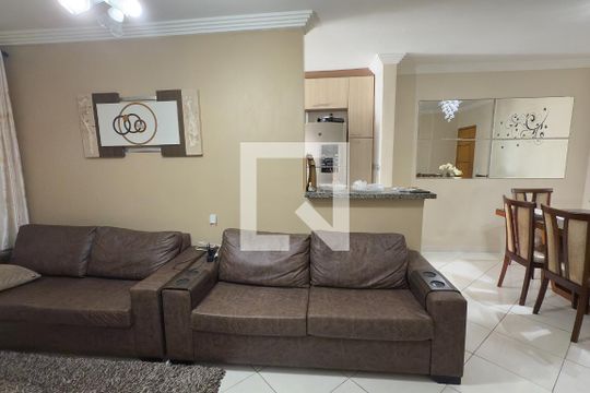 Sala de apartamento para alugar com 1 quarto, 63m² em Aviação, Praia Grande