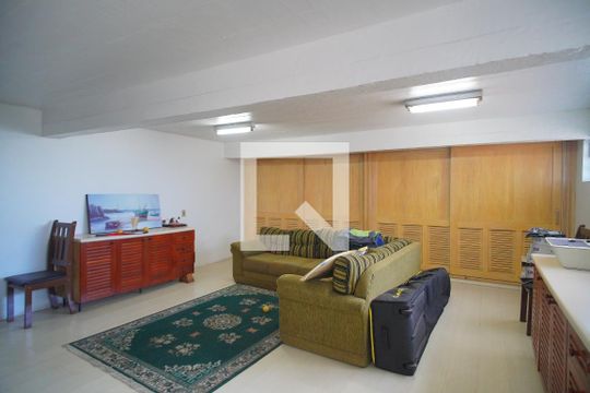 Quarto 3 de casa à venda com 4 quartos, 320m² em Primavera, Novo Hamburgo
