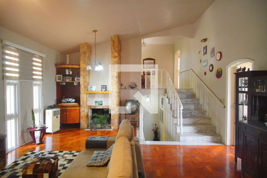 Sala de casa à venda com 4 quartos, 320m² em Primavera, Novo Hamburgo