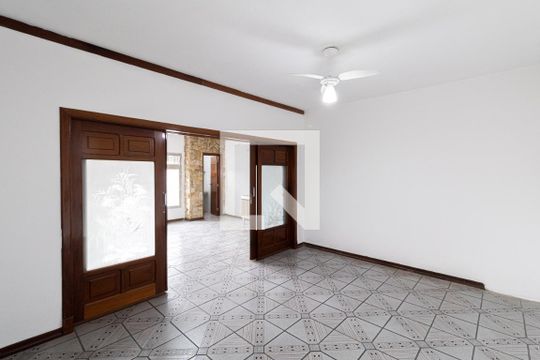 Sala de casa para alugar com 1 quarto, 66m² em Vila Sao Geraldo, São Paulo
