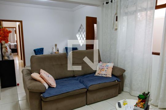 sala de casa à venda com 2 quartos, 125m² em Veloso, Osasco