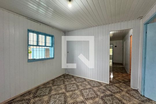 Sala de casa à venda com 3 quartos, 136m² em Feitoria, São Leopoldo