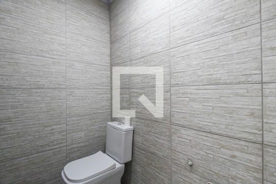 Banheiro da Suíte 1 - Casa 1 de casa à venda com 5 quartos, 125m² em Conjunto Promorar Sapopemba, São Paulo