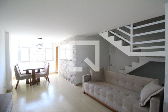 Sala de apartamento para alugar com 2 quartos, 72m² em Taquara, Rio de Janeiro