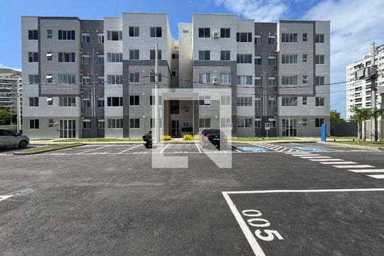 Fachada de apartamento à venda com 2 quartos, 45m² em Recreio dos Bandeirantes, Rio de Janeiro