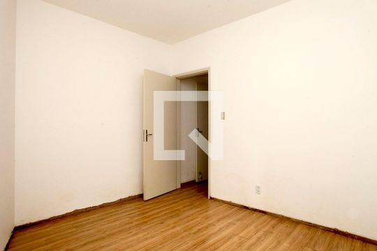 Quarto de apartamento à venda com 1 quarto, 28m² em Centro Histórico, Porto Alegre