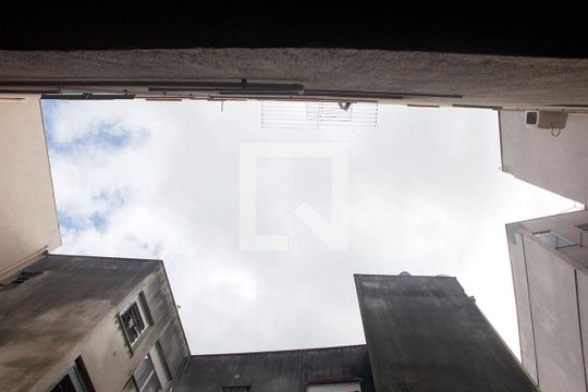 Sala Vista de apartamento à venda com 1 quarto, 28m² em Centro Histórico, Porto Alegre