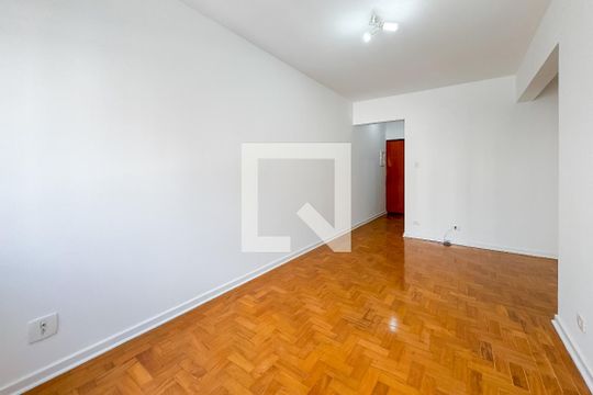 Sala de apartamento à venda com 2 quartos, 67m² em Liberdade, São Paulo