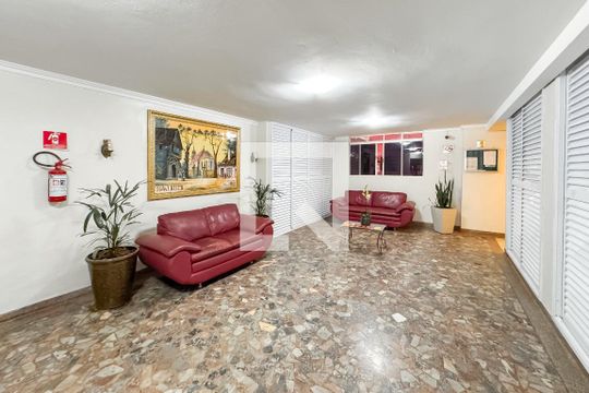 Hall social de apartamento à venda com 2 quartos, 67m² em Liberdade, São Paulo