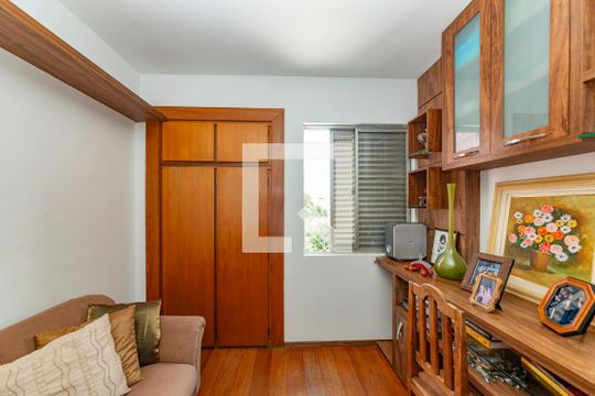 Quarto 1 de apartamento à venda com 3 quartos, 97m² em Barro Preto, Belo Horizonte