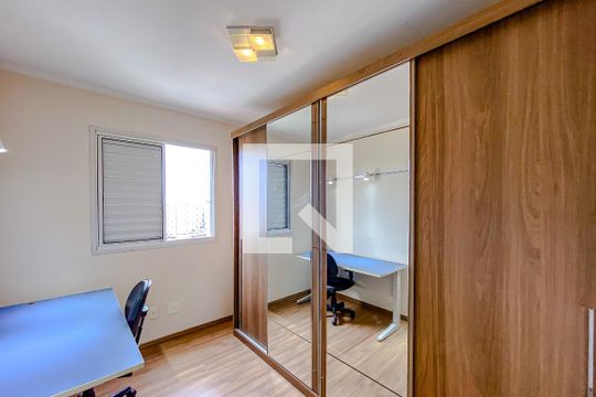 Quarto 1 de apartamento para alugar com 2 quartos, 50m² em Quarta Parada, São Paulo