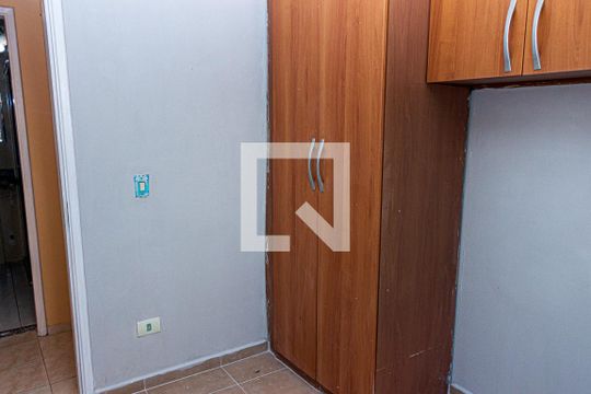Quarto 1 de apartamento à venda com 2 quartos, 51m² em Vila Inglesa, São Paulo
